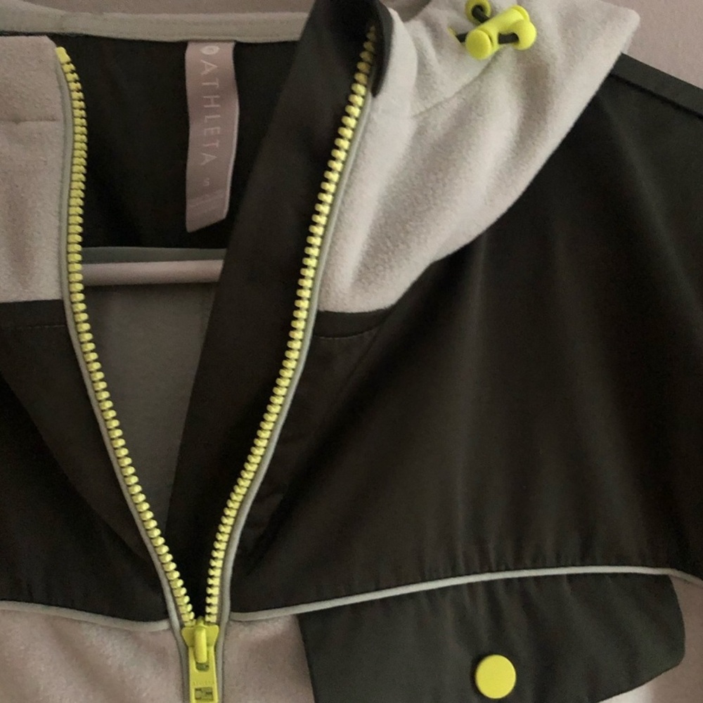 Athleta Women’s Zion Micro Fleece 1/2 Zip – Green – Size S - Picture 2 of 5